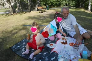 On a Picknik few days after our return from Holidays in Hellas 2016.08
